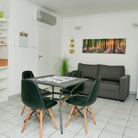 Cseresznyes Apartman Berekfürdő المظهر الخارجي الصورة