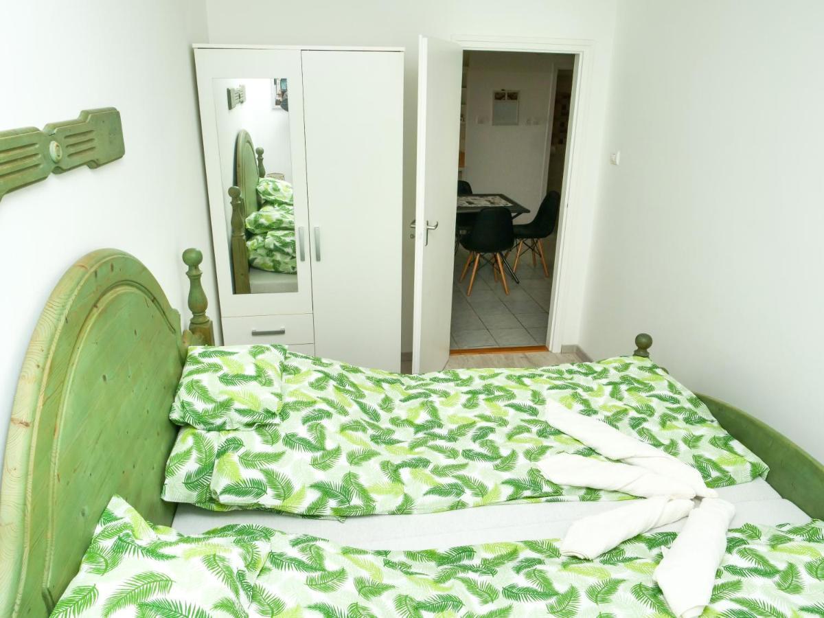 Cseresznyes Apartman Berekfürdő المظهر الخارجي الصورة