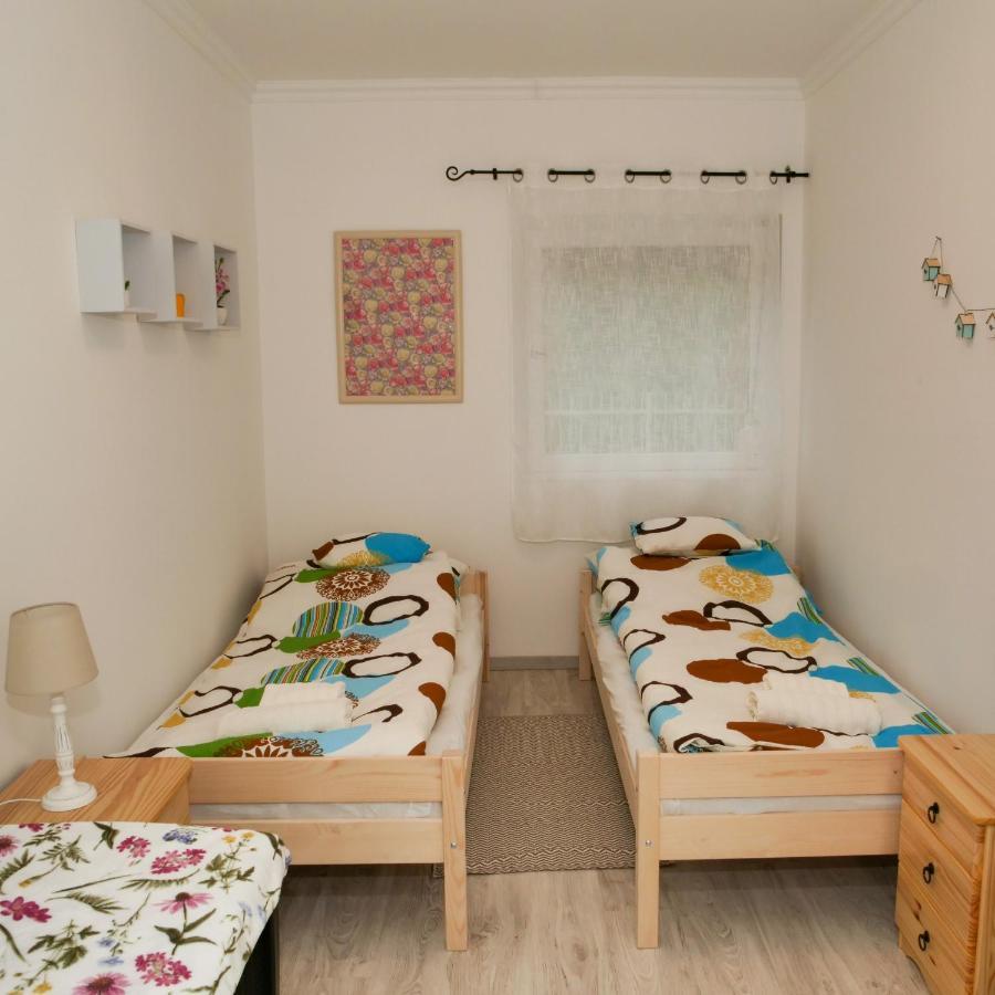 Cseresznyes Apartman Berekfürdő المظهر الخارجي الصورة