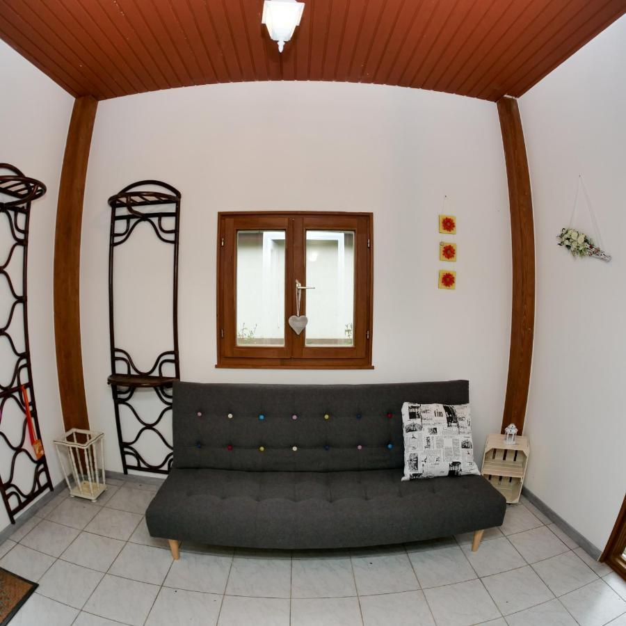 Cseresznyes Apartman Berekfürdő المظهر الخارجي الصورة